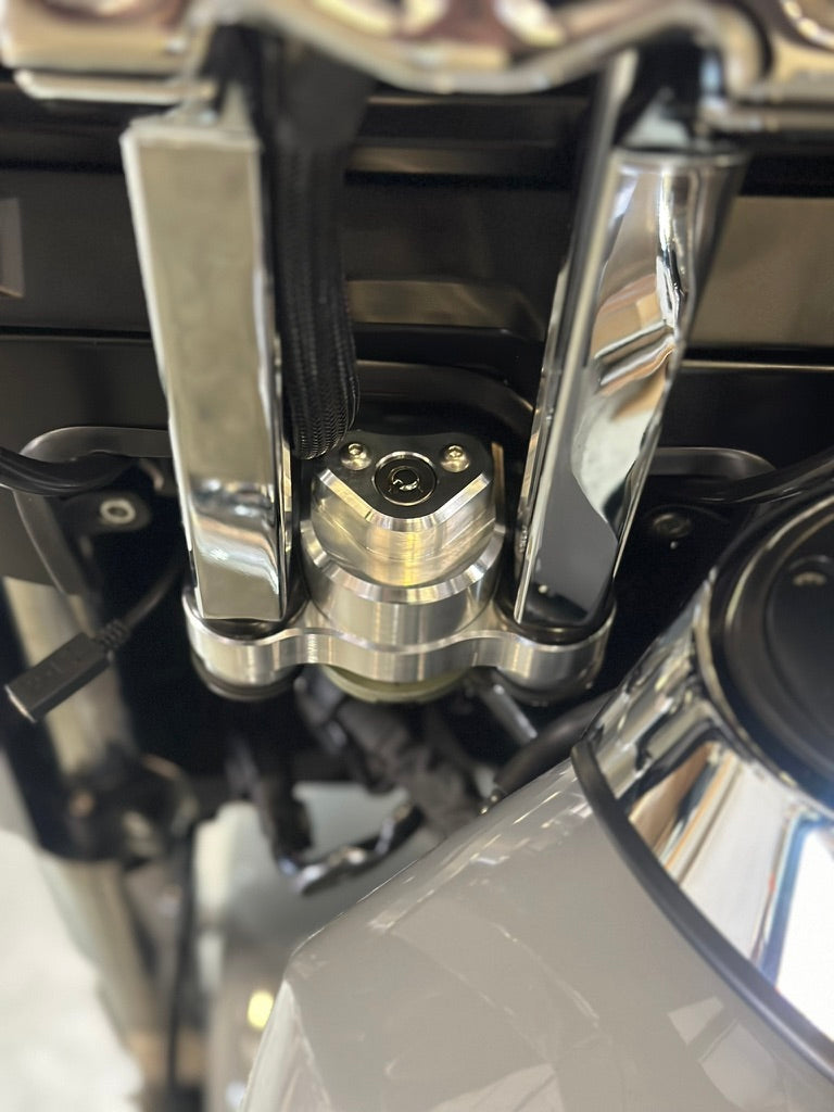 23.5+ Street Glide Pullback T-Bar Adapter Plate – LA Choppers