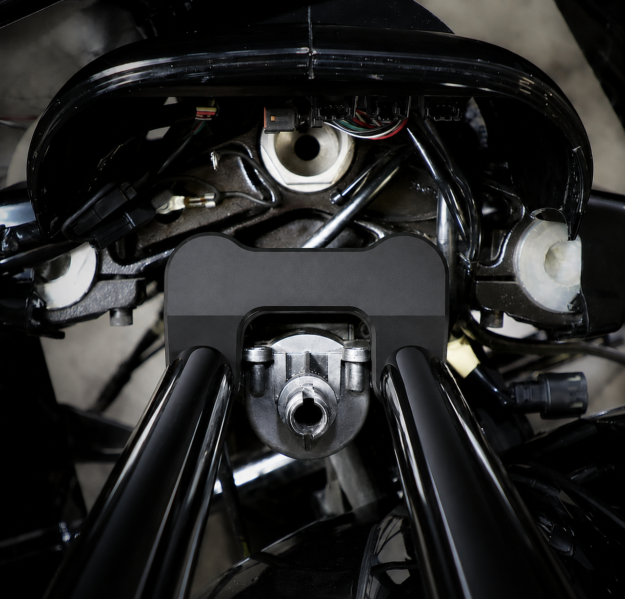 T-Bar Adapter for Road Glide
