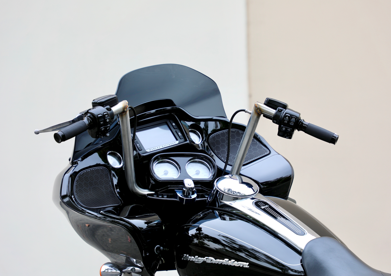 15-23 Road Glide Twin Peaks